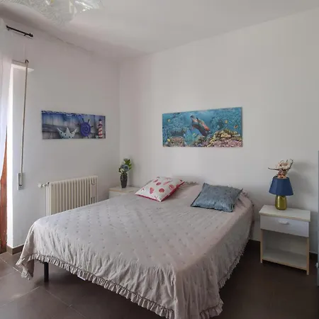 2 Bedroom Gorgeous In Pizzo (Calabria)