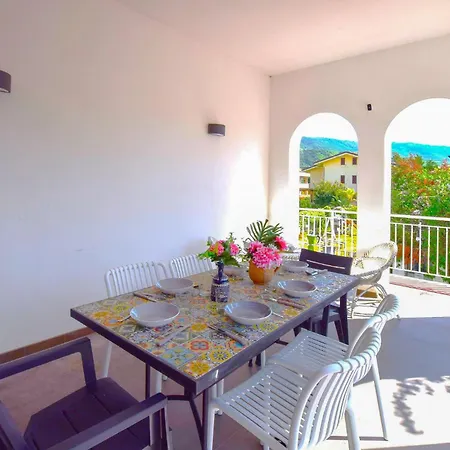 2 Bedroom Gorgeous In